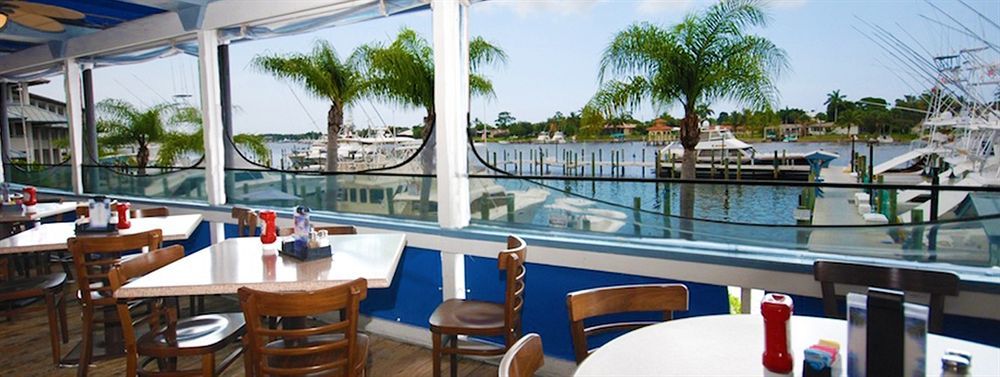 Pirate'S Cove Resort And Marina - Стюарт Екстериор снимка