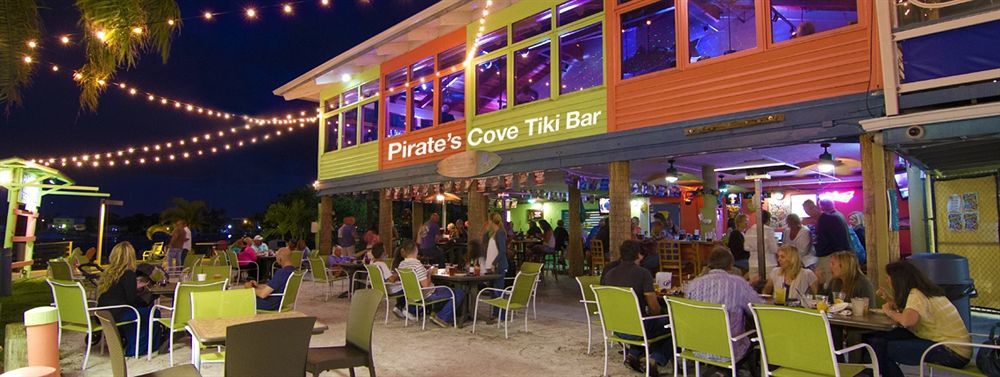 Pirate'S Cove Resort And Marina - Стюарт Екстериор снимка