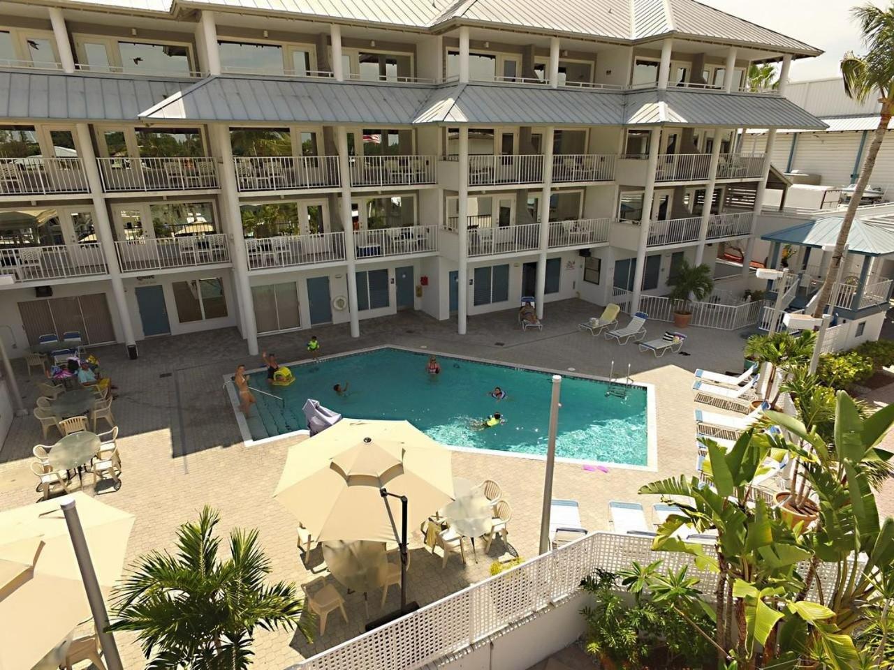 Pirate'S Cove Resort And Marina - Стюарт Екстериор снимка